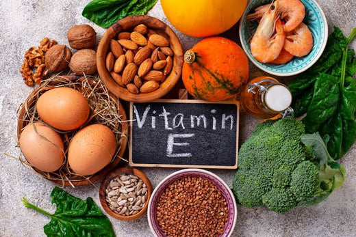 Alimentos ricos en vitamina E: frutos secos, huevo y semillas